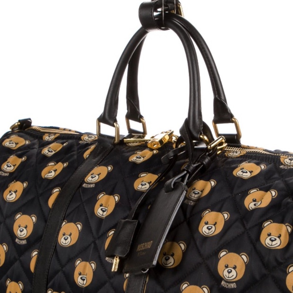 Moschino Bear Print Quilted Weekender Bag - Picture 9 of 17